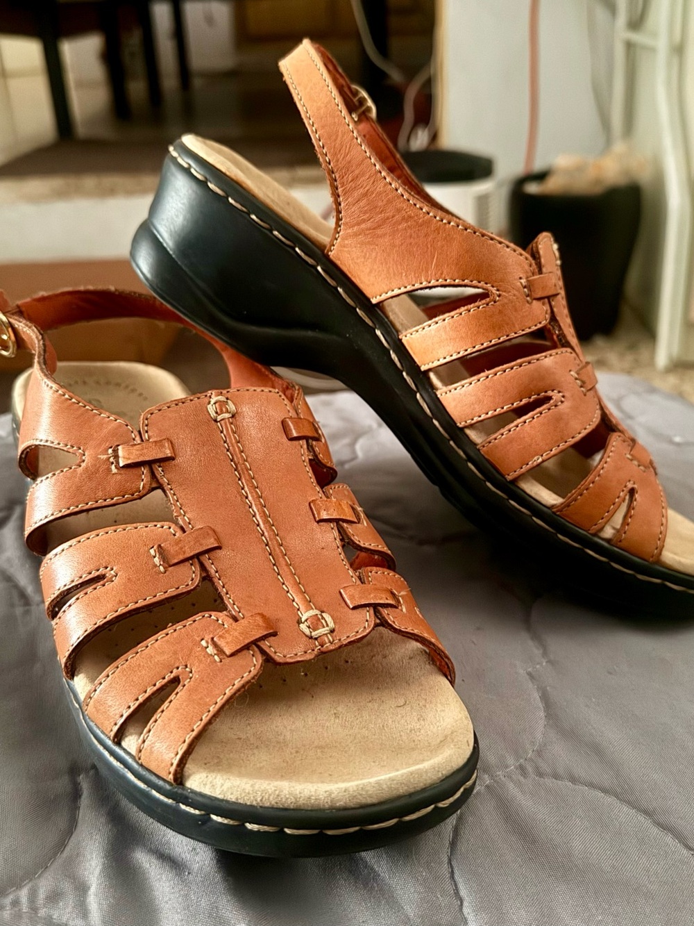 Clarks Collection Ultimate Comfort Leather Slingback Sandals – Women’s Size